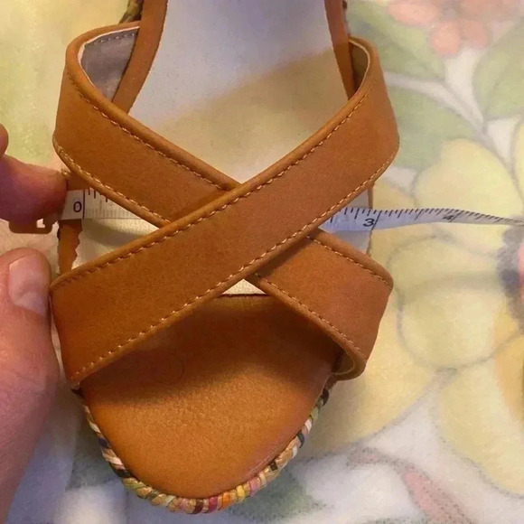 Sandals 👡 Platform  with multicolored beads decor Never Worn - Picture 11 of 12